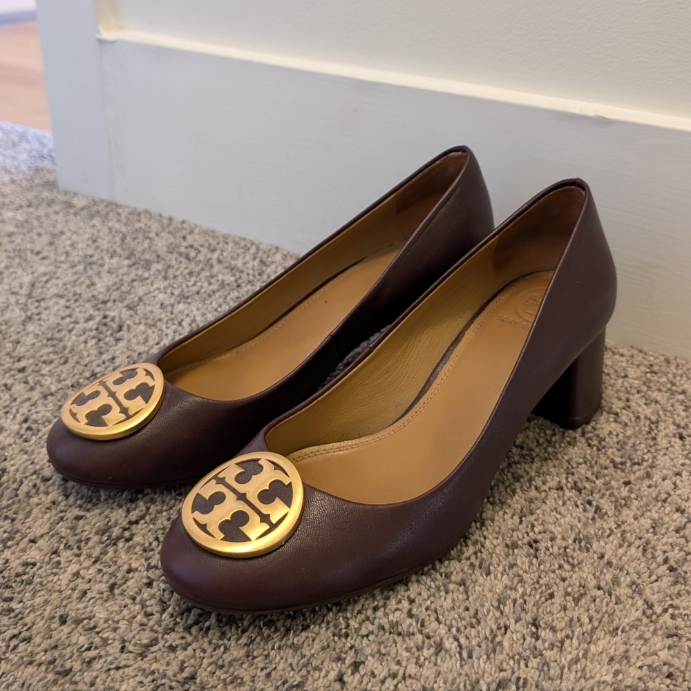 Tory Burch Chelsea Short Pumps